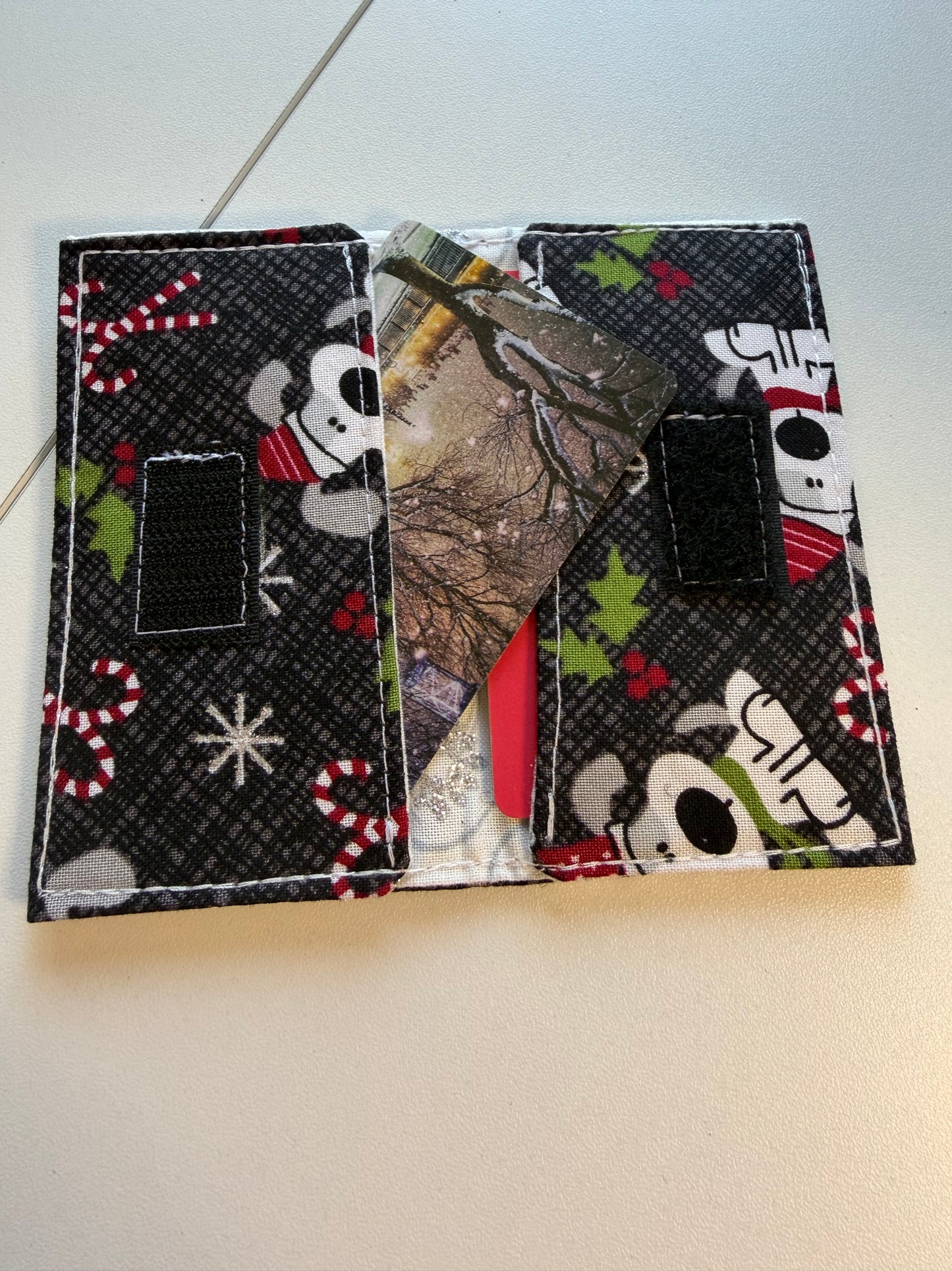 Sale - BLAST FROM THE PAST Card Holder Christmas Dogs F05