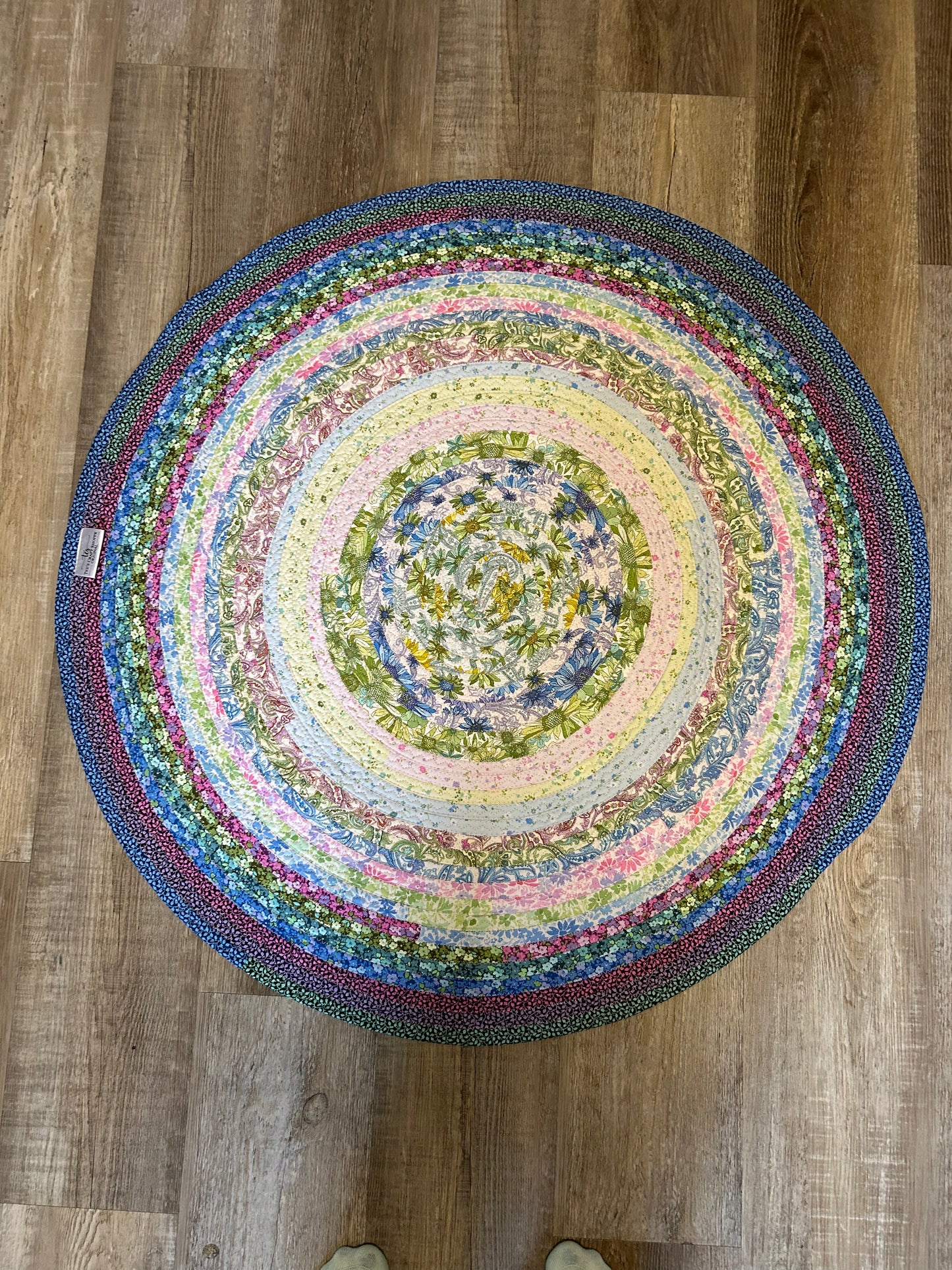 Fabric Strip Rug Circle Large - PJ Party 0029