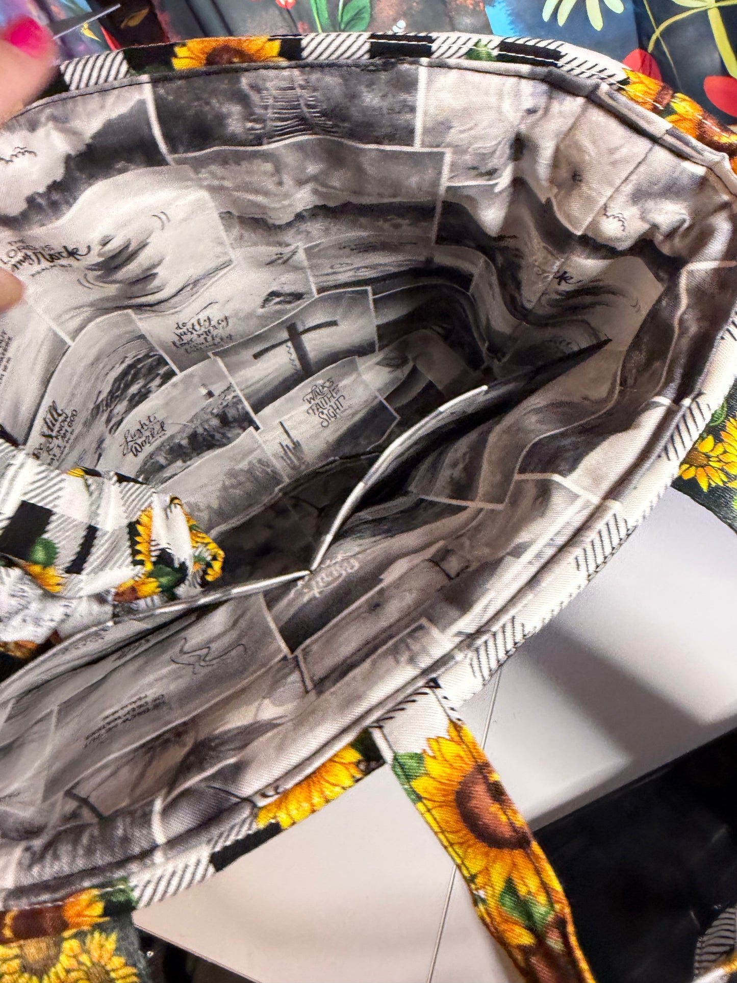 Bag - Tote Bag Sunflowers w/wristlet 0009