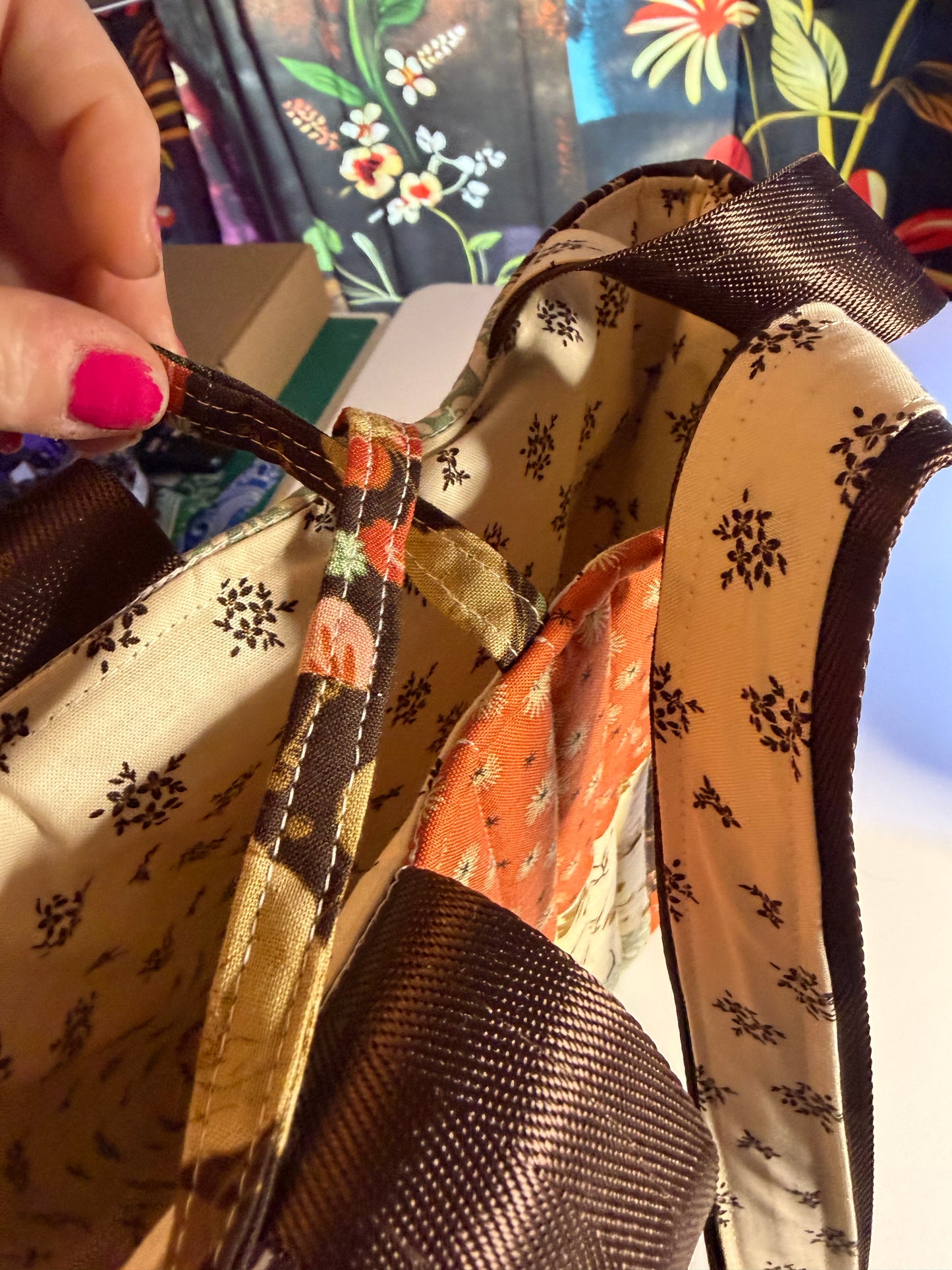 Bag - Quilted Fall Tote w/wristlet 0010
