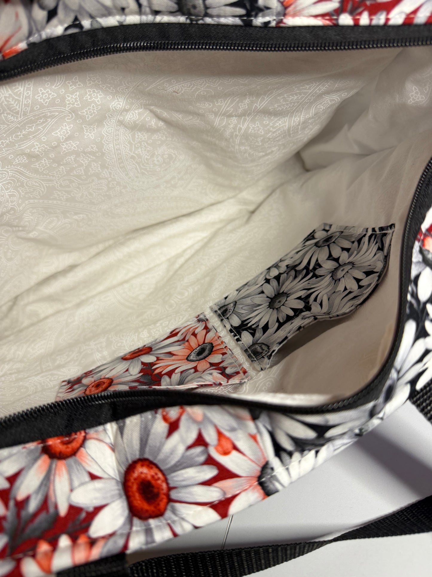 Bag - Quilted Tote, Scarlett Daisies 0016